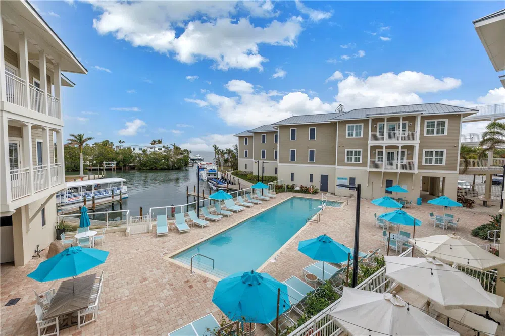 5325 MARINA DRIVE #128 Bradenton Beach, FL 34217