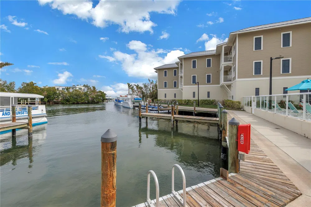 5325 MARINA DRIVE #128 Bradenton Beach, FL 34217