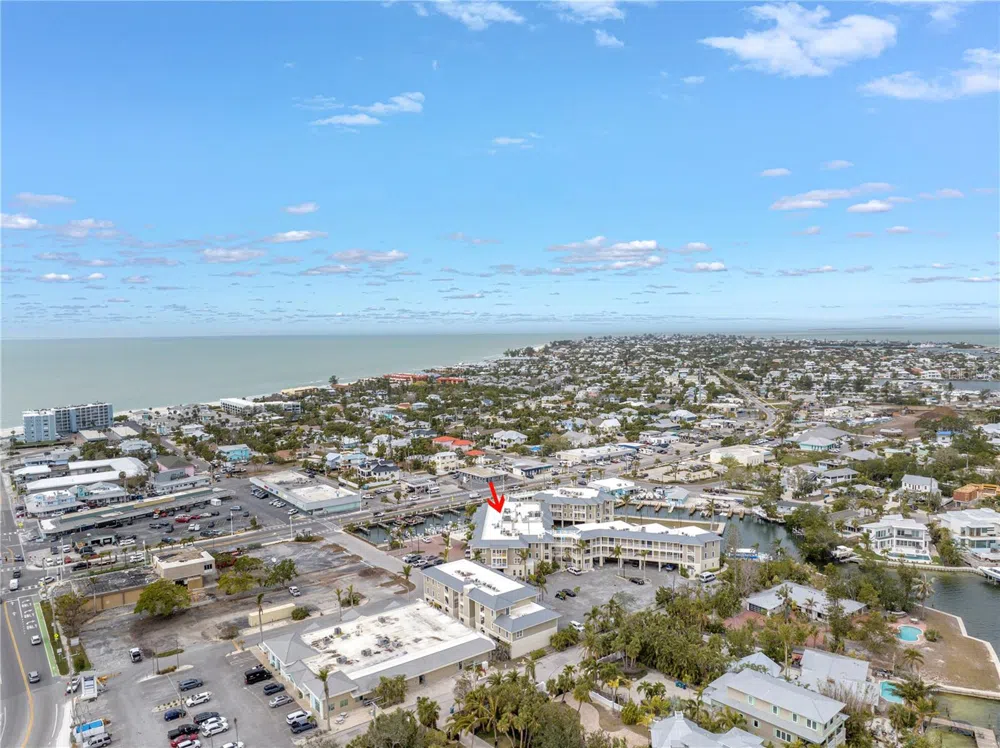 5325 MARINA DRIVE #128 Bradenton Beach, FL 34217