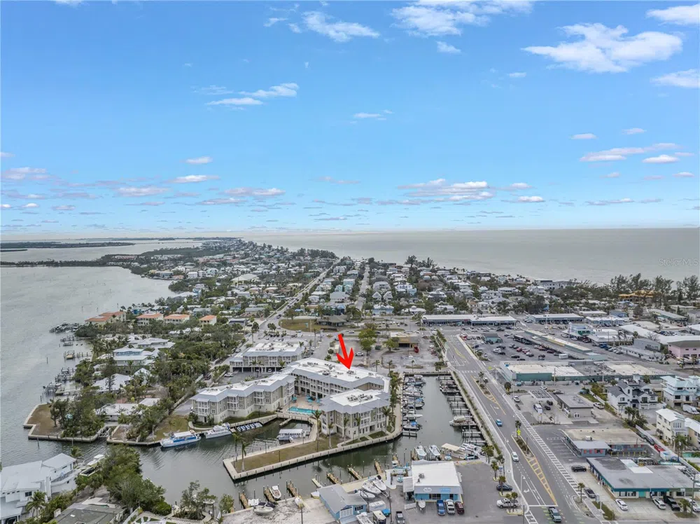 5325 MARINA DRIVE #128 Bradenton Beach, FL 34217