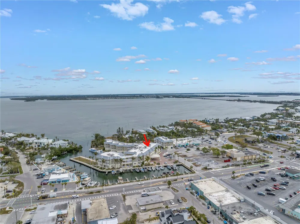 5325 MARINA DRIVE #128 Bradenton Beach, FL 34217