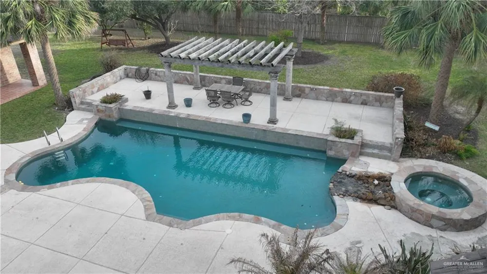 2404 Durango Drive Mission, TX 78573