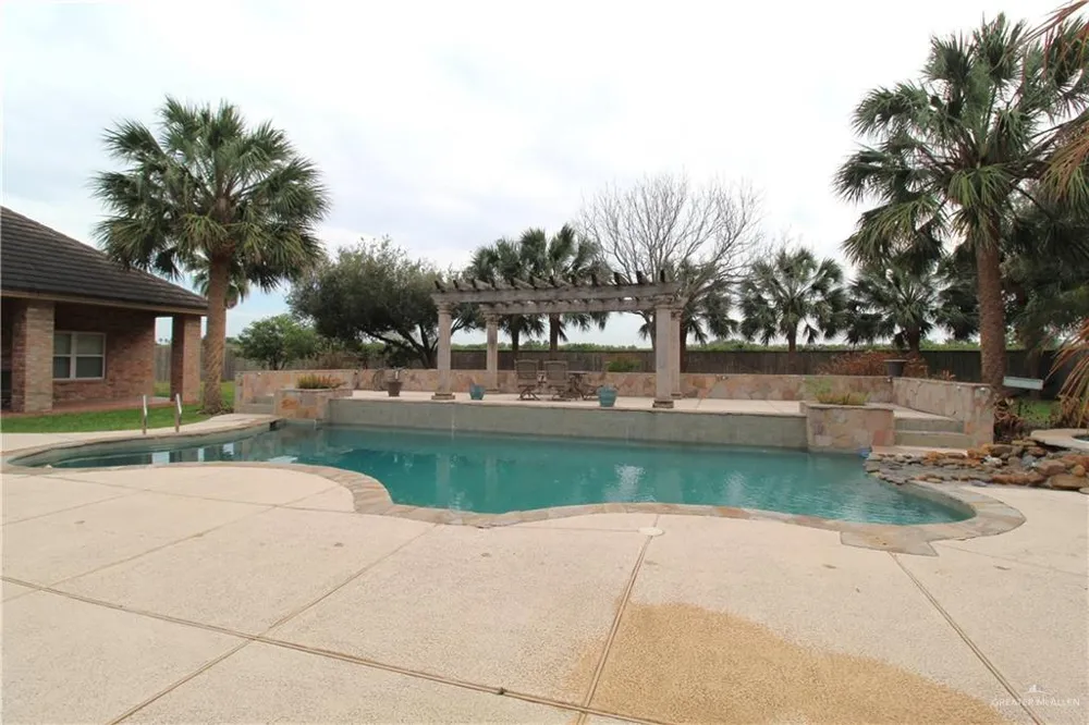 2404 Durango Drive Mission, TX 78573