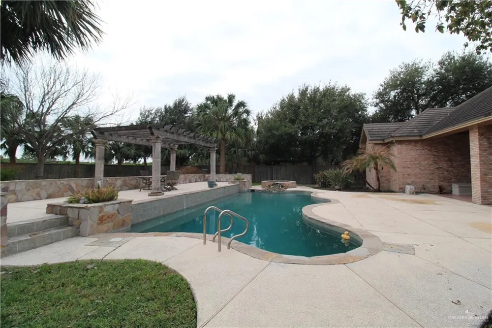 2404 Durango Drive Mission, TX 78573