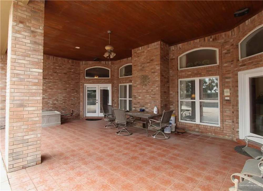2404 Durango Drive Mission, TX 78573