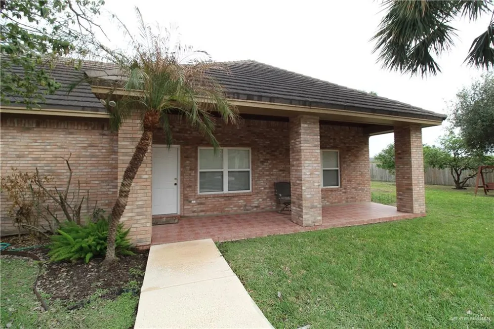 2404 Durango Drive Mission, TX 78573