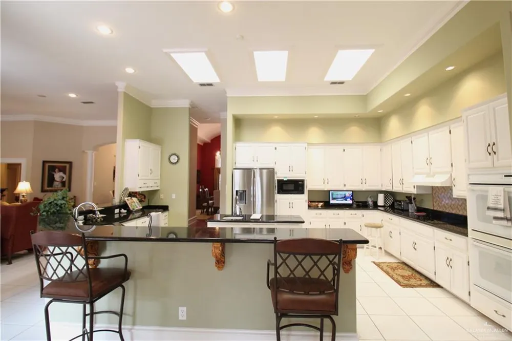 2404 Durango Drive Mission, TX 78573