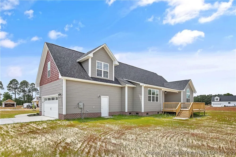 3018 Dinwiddle Drive Wade, NC 28395