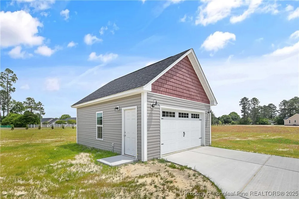 3018 Dinwiddle Drive Wade, NC 28395