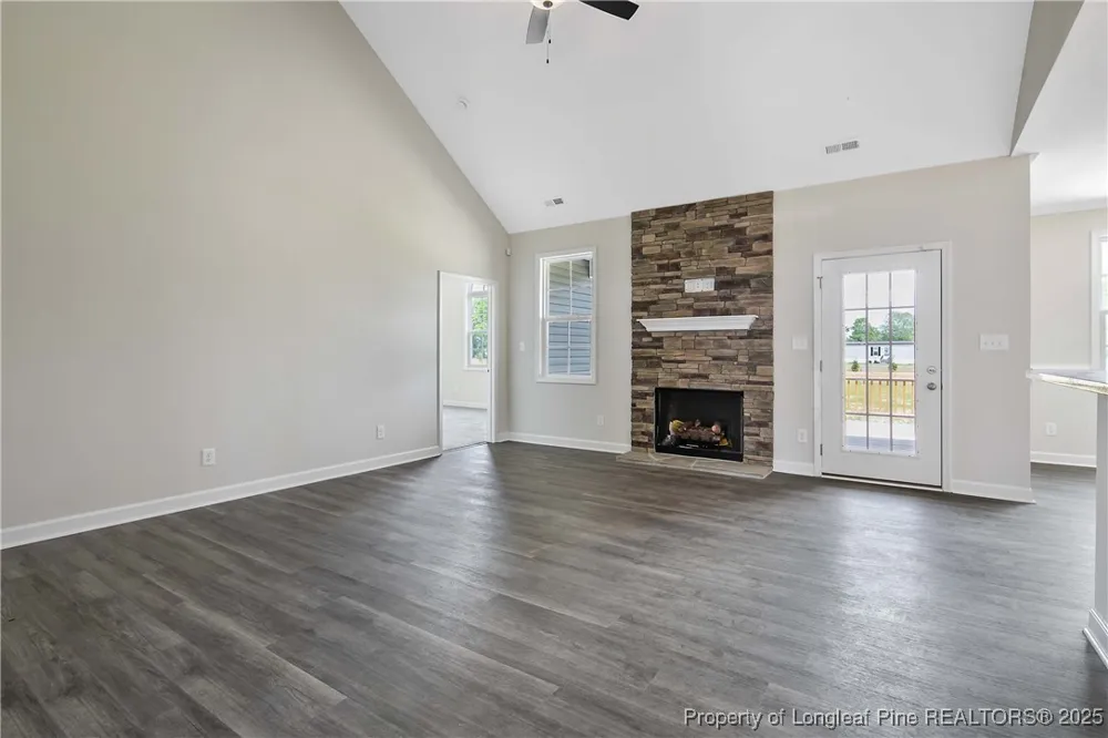 3018 Dinwiddle Drive Wade, NC 28395