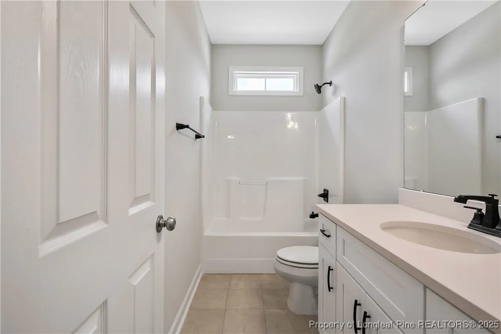 3018 Dinwiddle Drive Wade, NC 28395