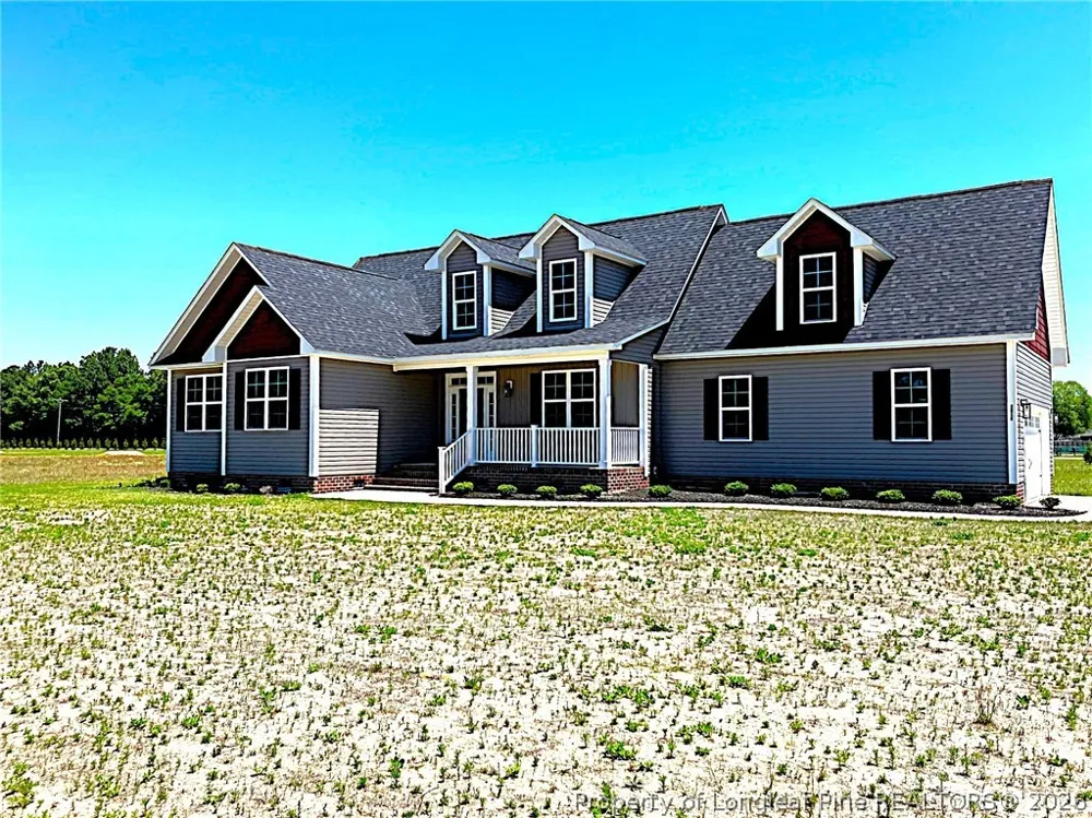 3018 Dinwiddle Drive Wade, NC 28395