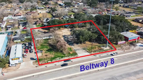 2710 Oleander Drive