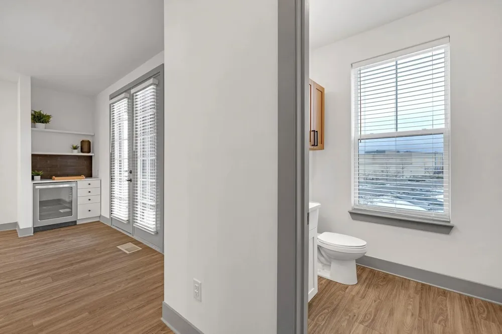 8871 Meridian Trail Woodbury, MN 55125