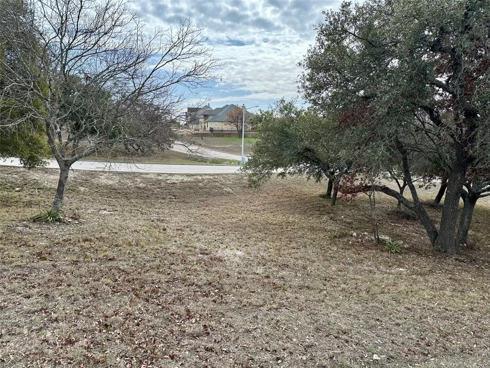 24 Andy's Point Burnet, TX 78611