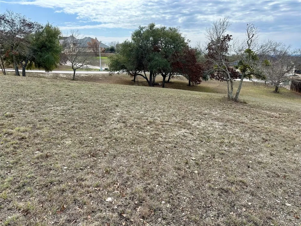 24 Andy's Point Burnet, TX 78611