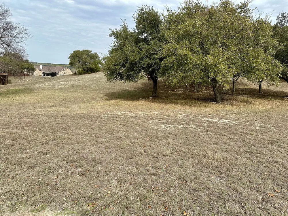 24 Andy's Point Burnet, TX 78611