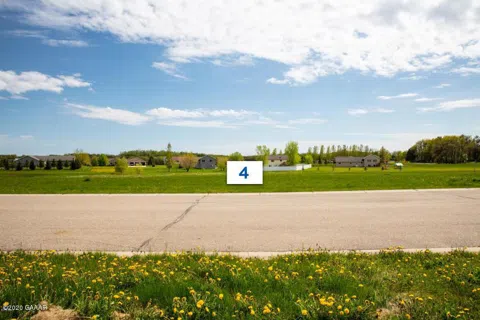 416 Lot#4 6th Street E