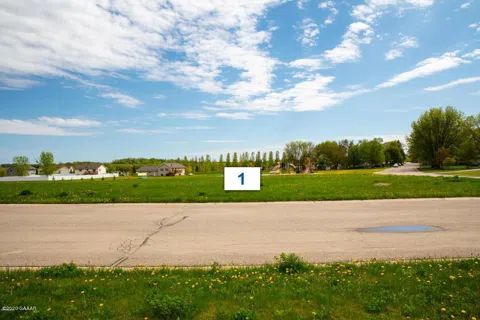 402 Lot #1 6th Street E