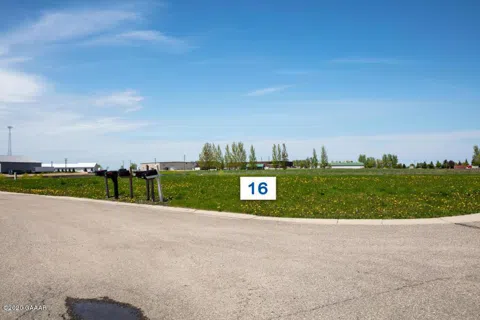 509 Lot#16 6th Street E
