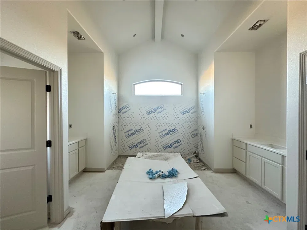 4521 Agave Trail Temple, TX 76502