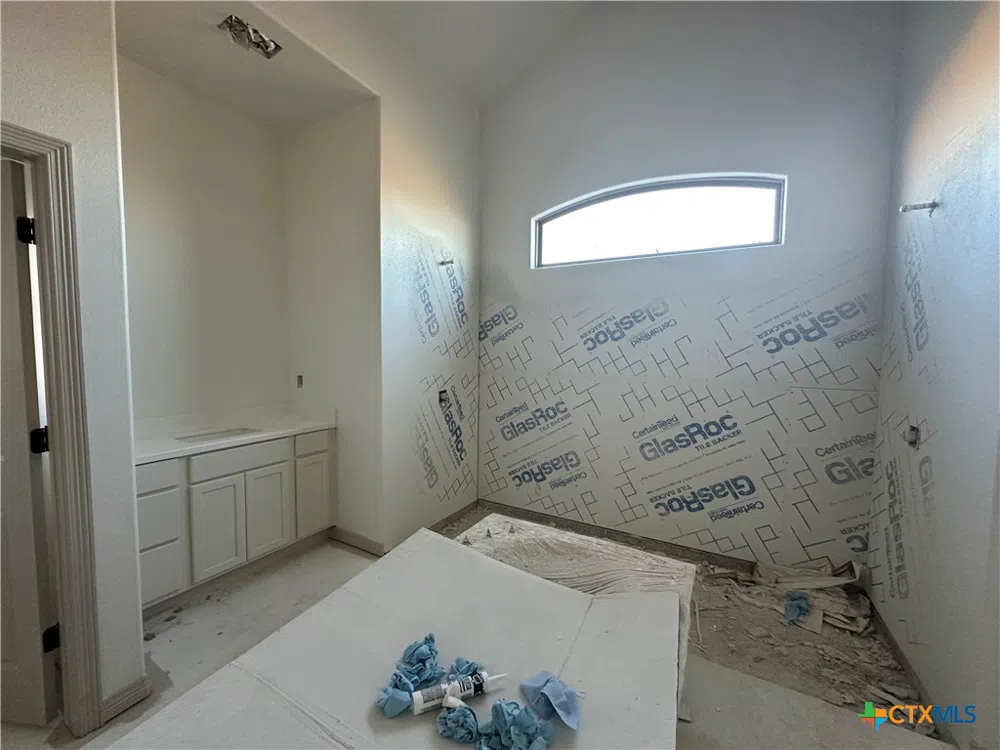 4521 Agave Trail Temple, TX 76502