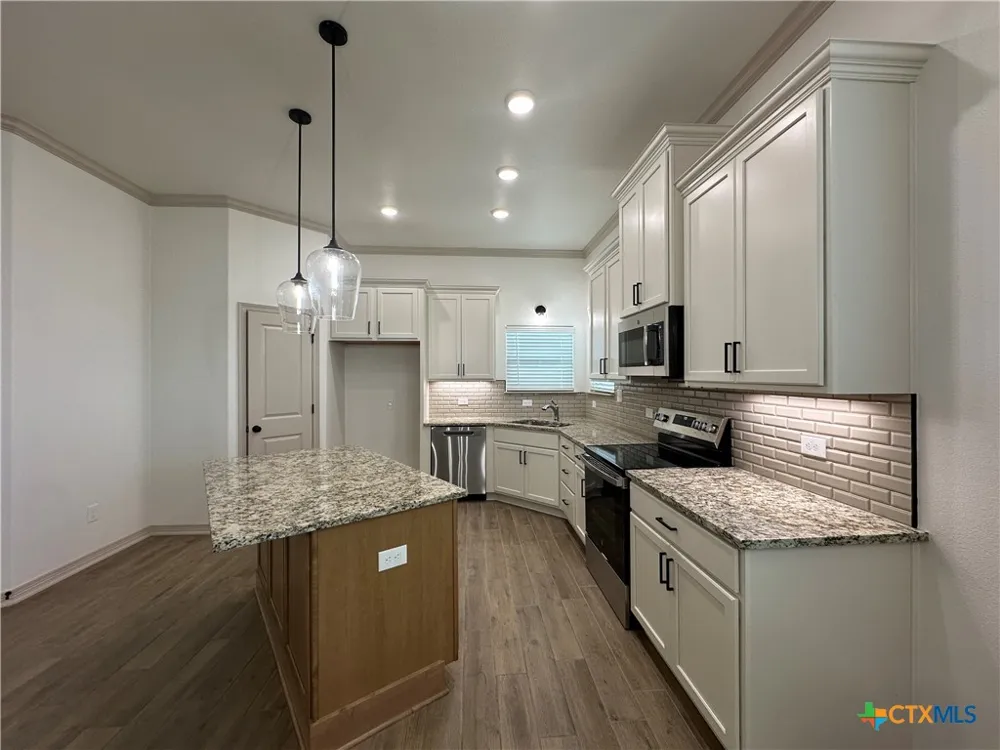 4521 Agave Trail Temple, TX 76502