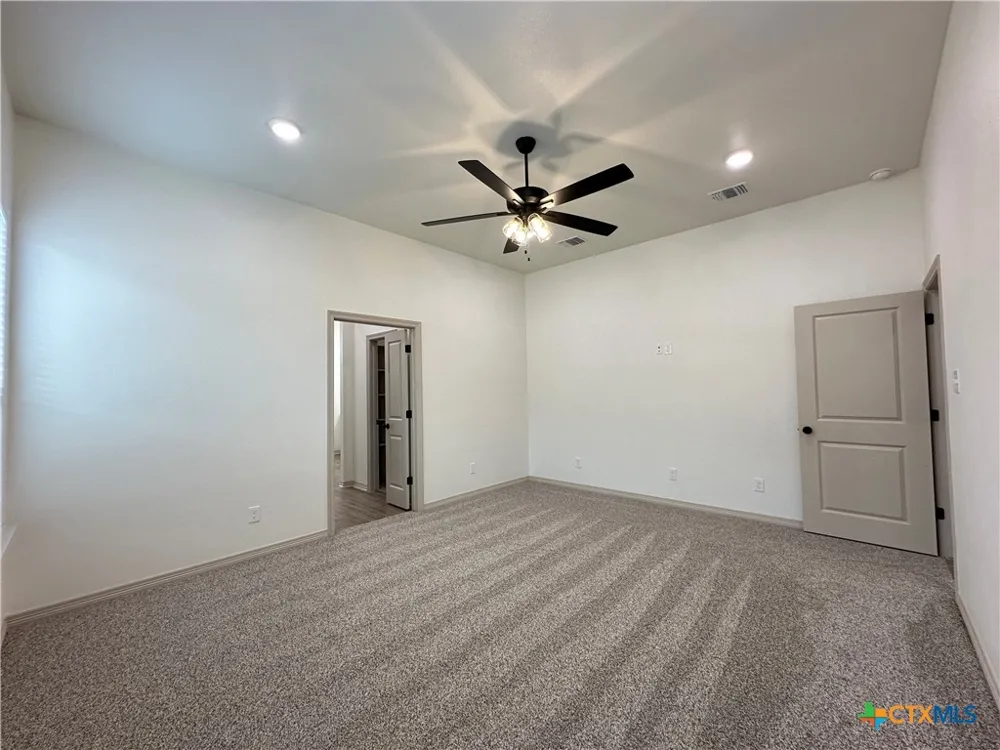 4521 Agave Trail Temple, TX 76502