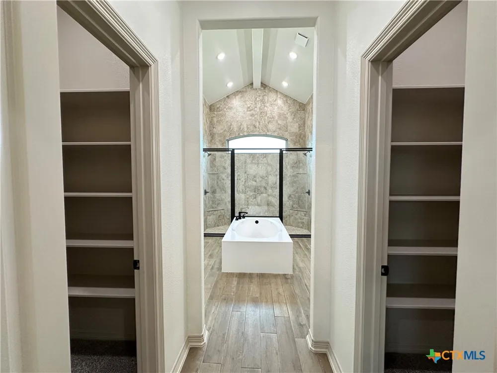 4521 Agave Trail Temple, TX 76502