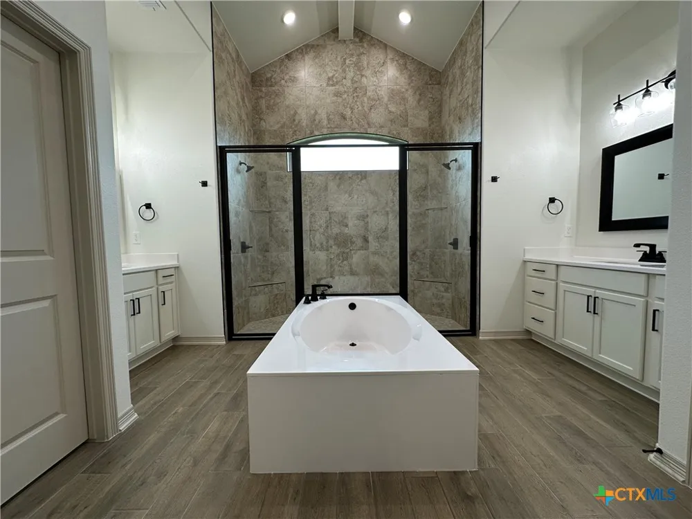 4521 Agave Trail Temple, TX 76502