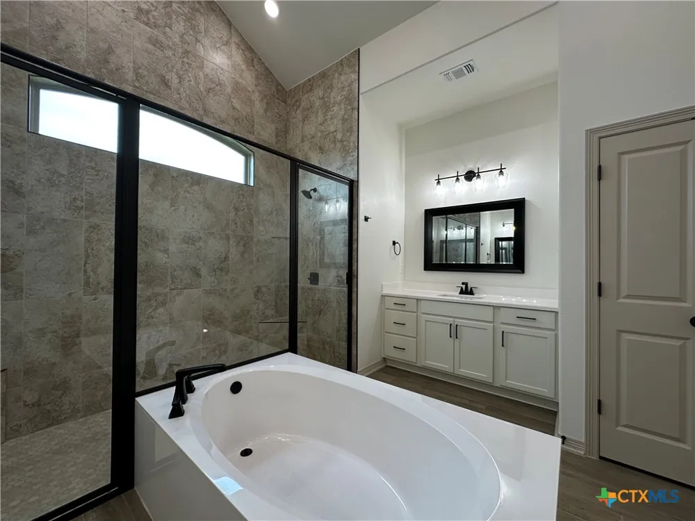 4521 Agave Trail Temple, TX 76502
