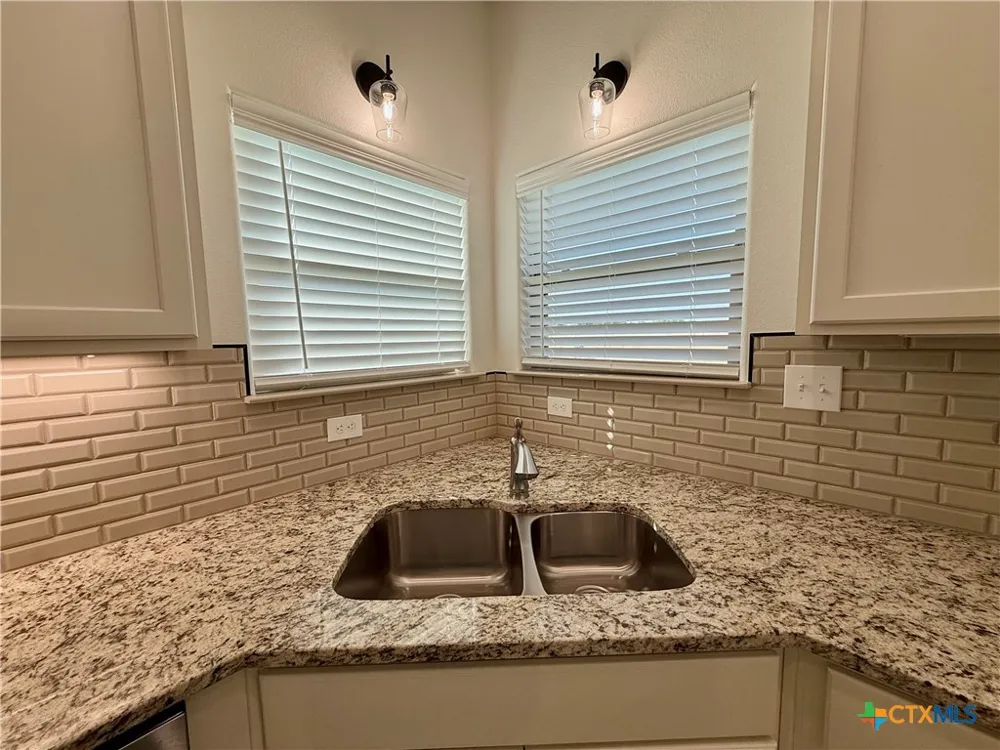4521 Agave Trail Temple, TX 76502