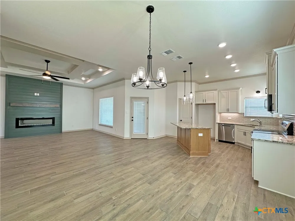 4521 Agave Trail Temple, TX 76502