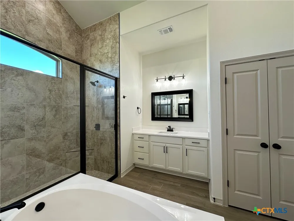 4521 Agave Trail Temple, TX 76502