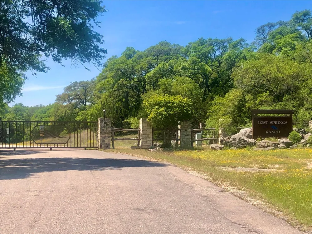 150 Cave Springs Drive Wimberley, TX 78676