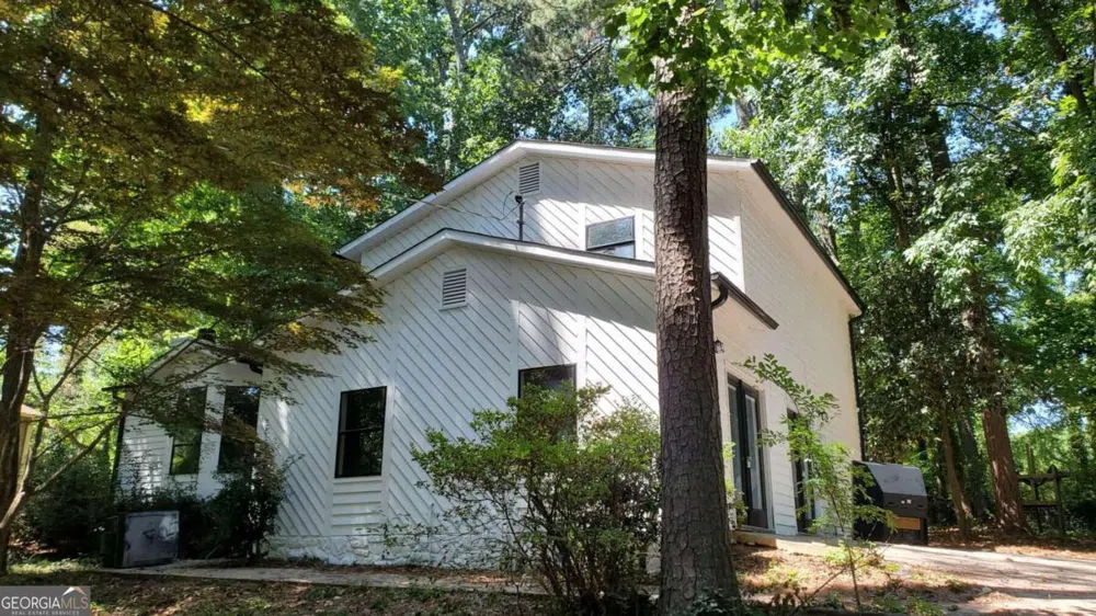 209 Mill Ridge CT Lawrenceville, GA 30046