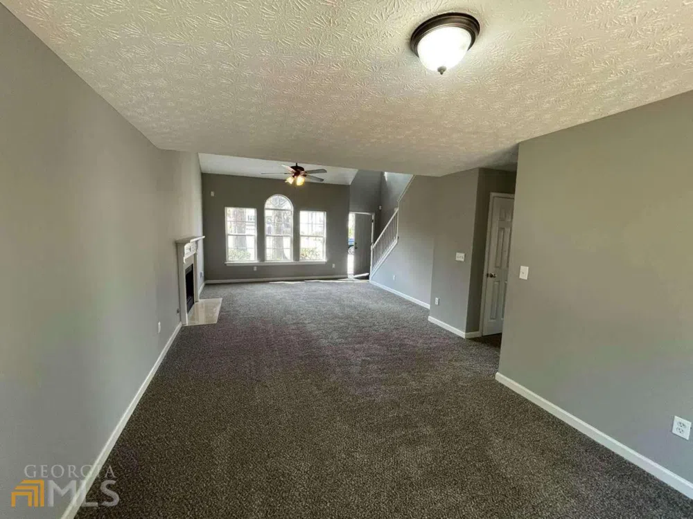 2162 Anconia CIR Lawrenceville, GA 30044