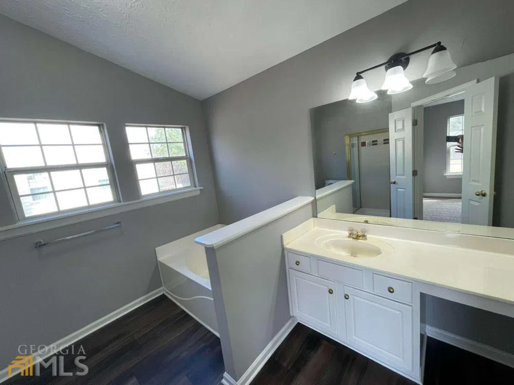 2162 Anconia CIR Lawrenceville, GA 30044