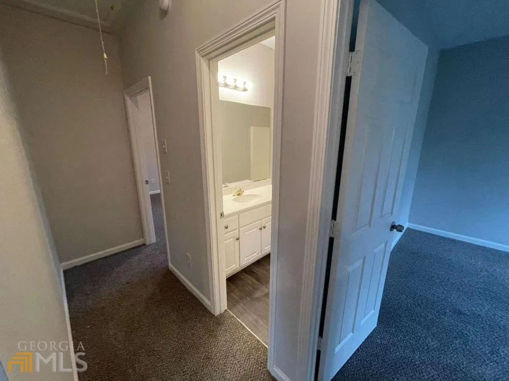 3541 Gleneagles CT Snellville, GA 30039