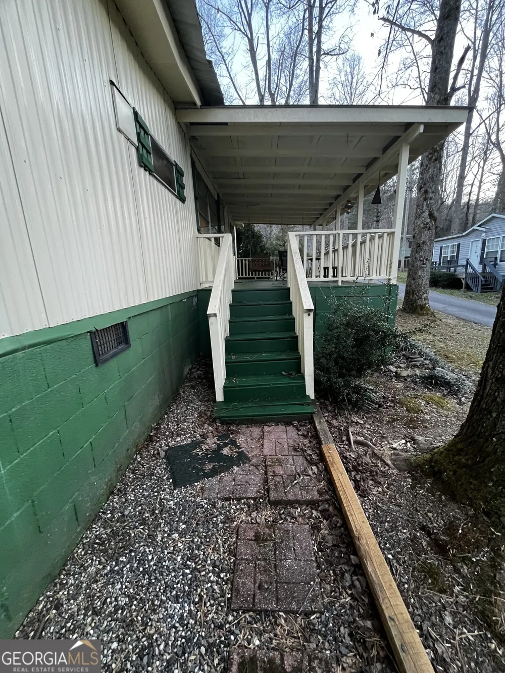 83 Leisure Woods LN Hiawassee, GA 30546