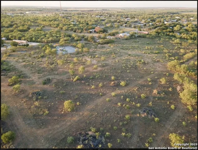 TBD LOT 3 E Fm 140 Pearsall, TX 78061