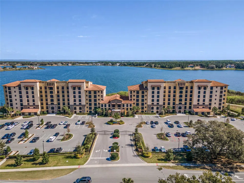 16300 COUNTY ROAD 455 #305 Montverde, FL 34756
