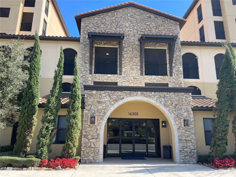16300 COUNTY ROAD 455 #305 Montverde, FL 34756