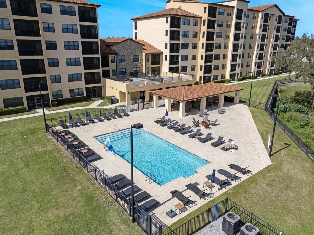 16300 COUNTY ROAD 455 #305 Montverde, FL 34756