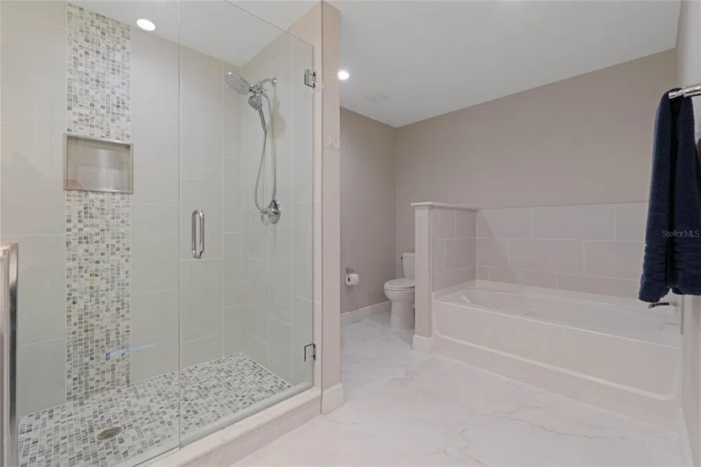 16300 COUNTY ROAD 455 #305 Montverde, FL 34756