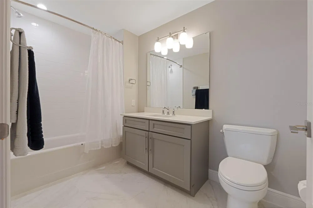 16300 COUNTY ROAD 455 #305 Montverde, FL 34756