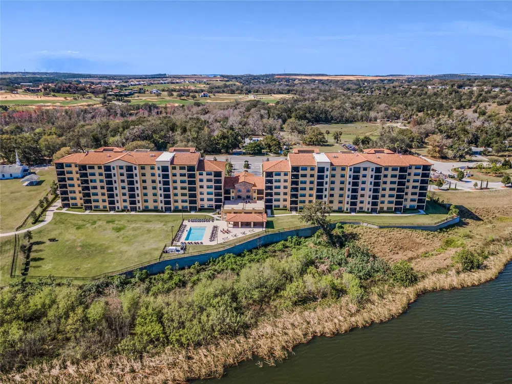 16300 COUNTY ROAD 455 #305 Montverde, FL 34756