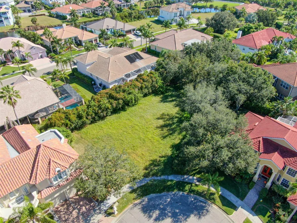 5913 LA ROSA LANE Apollo Beach, FL 33572