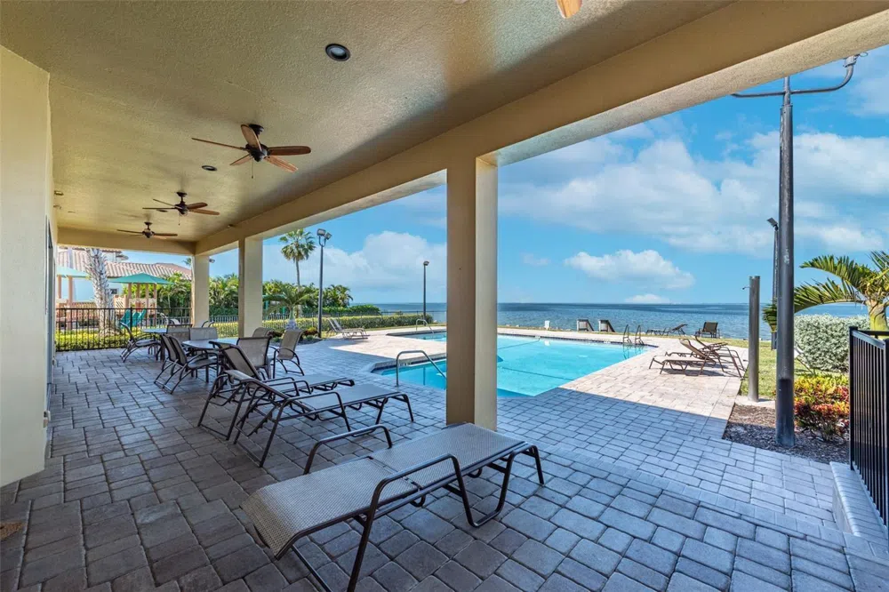5913 LA ROSA LANE Apollo Beach, FL 33572