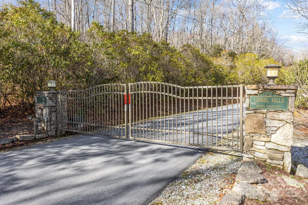 Lot F115 Leafy Knoll Circle Glenville, NC 28736